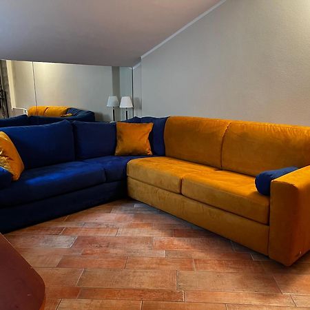 Attico In Piazza Matteotti Apartment Desenzano del Garda Ngoại thất bức ảnh