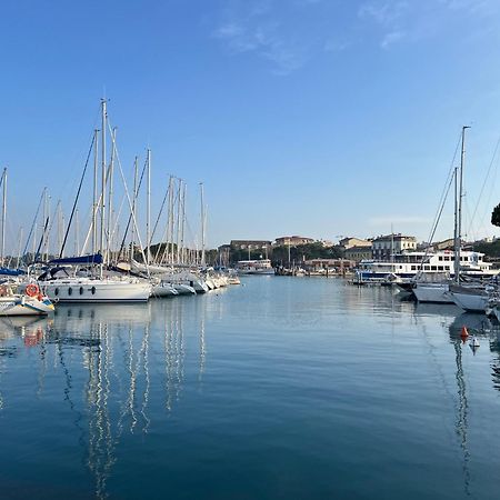 Attico In Piazza Matteotti Apartment Desenzano del Garda Ngoại thất bức ảnh
