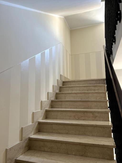 Attico In Piazza Matteotti Apartment Desenzano del Garda Ngoại thất bức ảnh